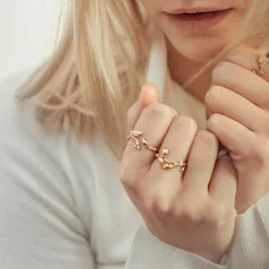 Ole Lynggaard Rings-Blooming ring pavé