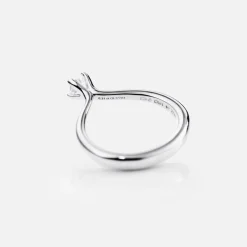 Ole Lynggaard Rings-Classic Solitaire ring