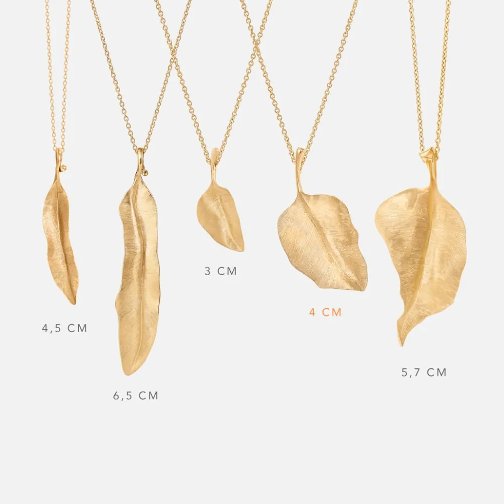 Ole Lynggaard Pendants-Leaves pendant small