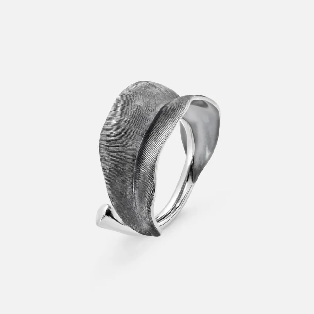 Ole Lynggaard Rings-Leaves ring