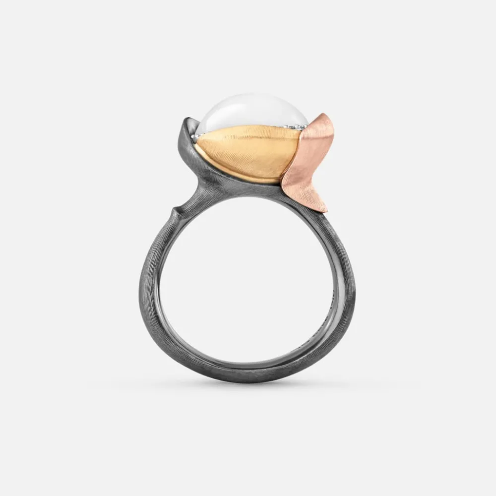 Ole Lynggaard Rings-Lotus ring 3