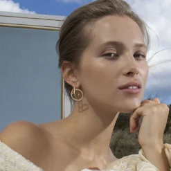 Ole Lynggaard Earring Pairs | High Jewellery-Love Bands Earrings Twisted