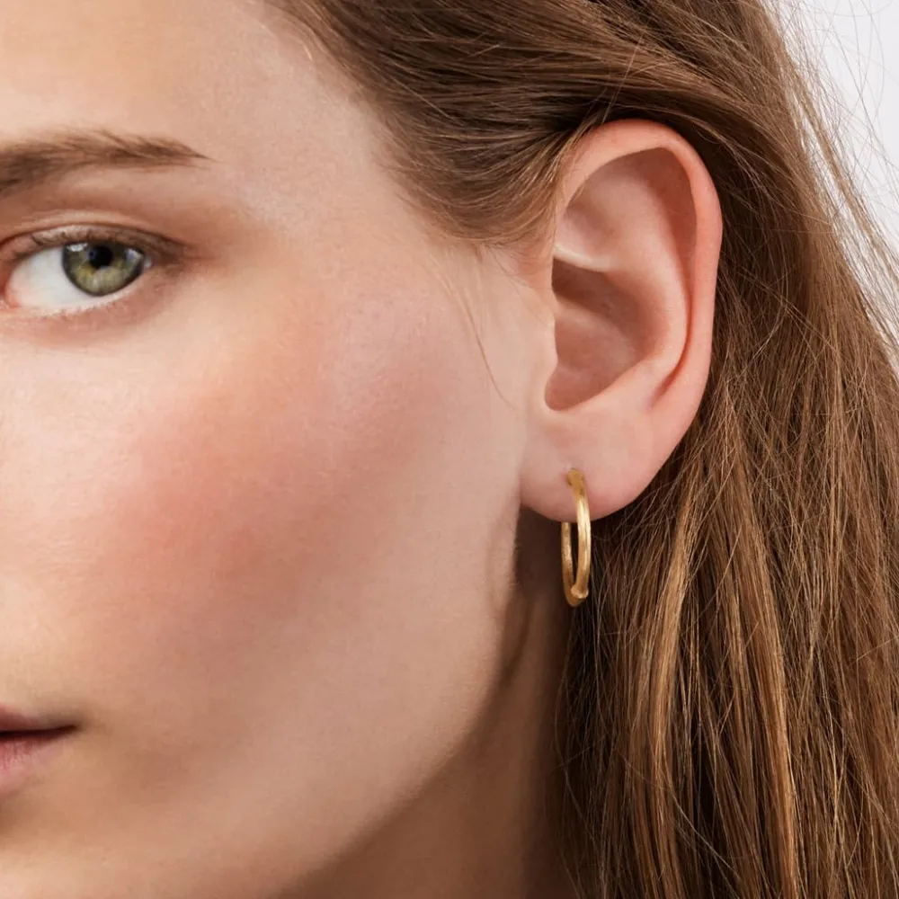 Ole Lynggaard Earring Pairs-Nature creoles medium