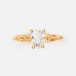 Ole Lynggaard Rings-Nature Solitaire ring