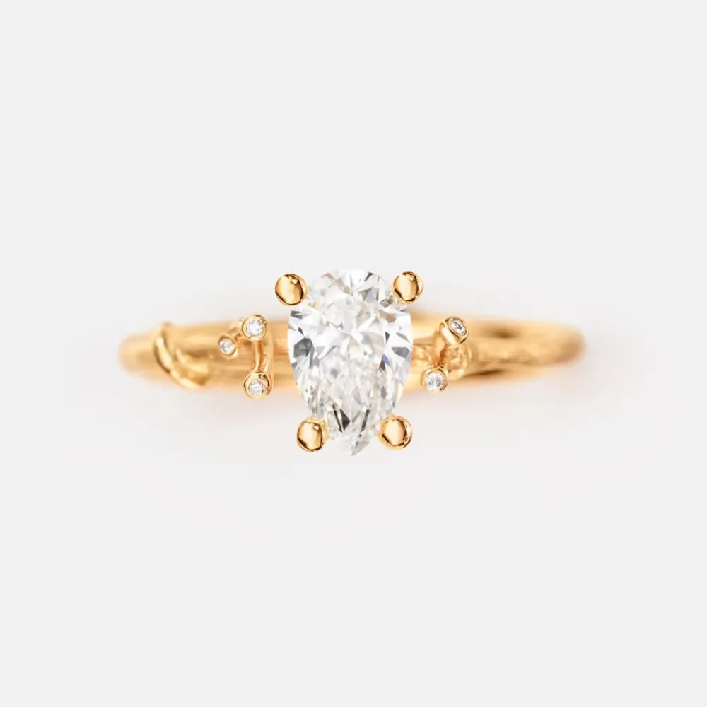 Ole Lynggaard Rings-Nature Solitaire ring