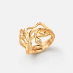 Ole Lynggaard Rings-Snakes Medusa ring