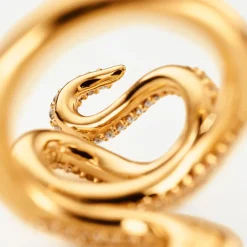 Ole Lynggaard Rings-Snakes ring medium pavé