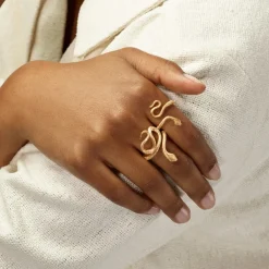 Ole Lynggaard Rings | New In-Snakes ring mini