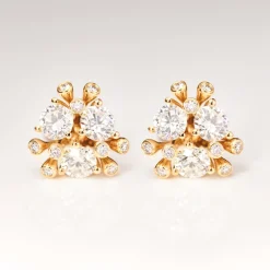 Ole Lynggaard Earring Pairs | High Jewellery-Stardust stud earrings