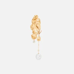 Ole Lynggaard Earring Pairs | High Jewellery-Wild Rose earclips tall